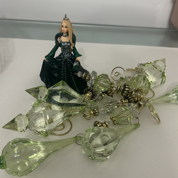 NWT Barbie collector’s series Celebration ornament special 2004 edition - Picture 14 of 15